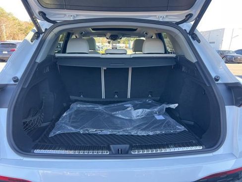 New 2025 Audi Q5 Premium image 22