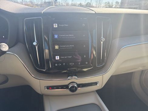 Used 2023 Volvo XC60 B5 Plus w/ Protection Package Premier image 9