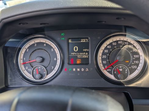 Used 2019 RAM 1500 Express w/ Express Value Package image 16