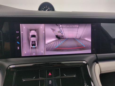 New 2026 Porsche Panamera image 13