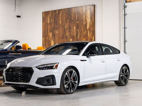 Used 2023 Audi S5 Premium Plus image 2