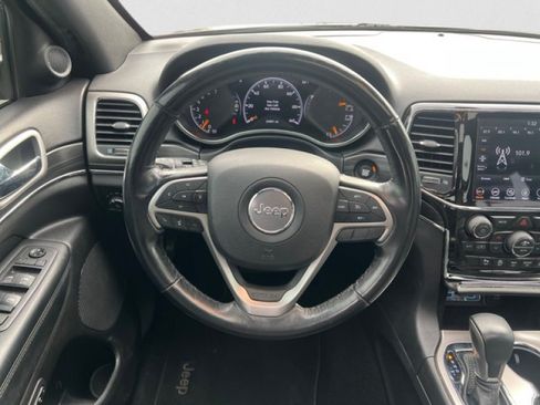 Used 2021 Jeep Grand Cherokee Limited AWD/4WD image 15