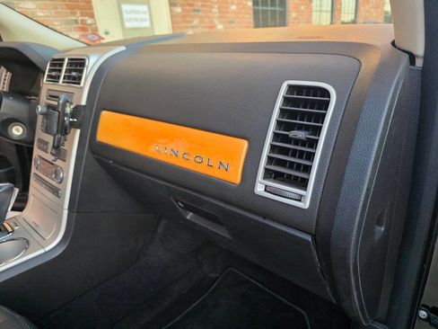 Used 2008 Lincoln MKX 2WD image 21