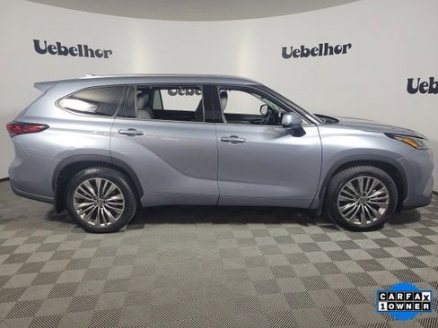Used 2021 Toyota Highlander Platinum image 8