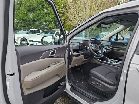 New 2026 Kia Carnival EX image 19