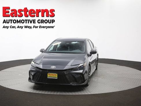 Used 2025 Toyota Camry SE FWD image 52