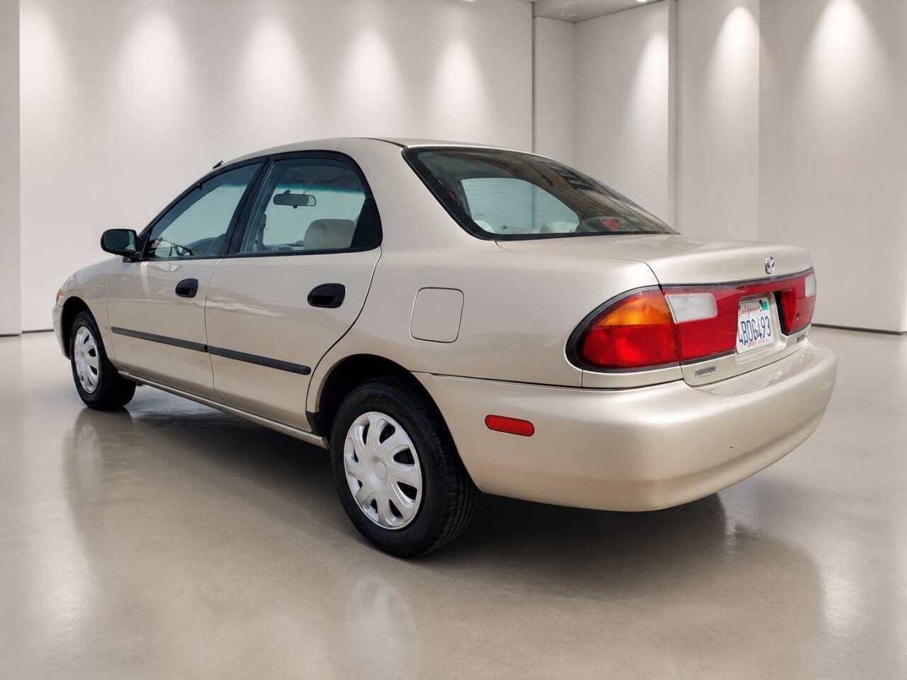 Used 1998 MAZDA Protege ES FWD image 3