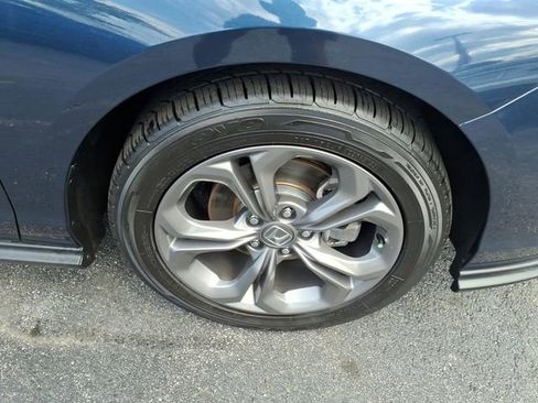 Used 2024 Honda Accord EX image 4