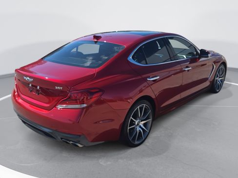 Used 2020 Genesis G70 2.0T w/ Prestige Package image 5