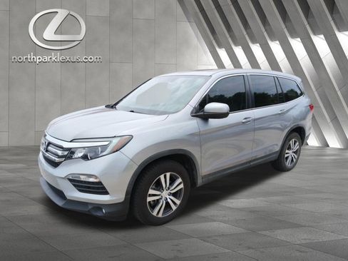 Used 2017 Honda Pilot EX-L image 3