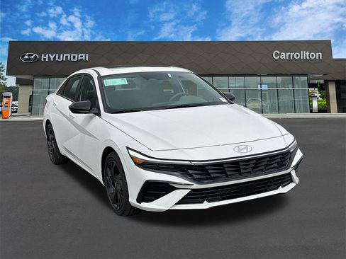 New 2026 Hyundai Elantra SEL Sport Premium FWD image 4