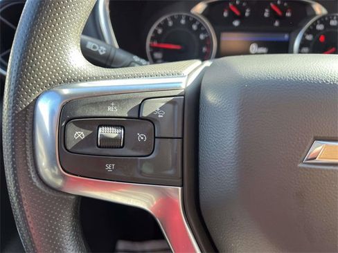 Certified 2025 Chevrolet Blazer LT w/ Convenience Package image 26