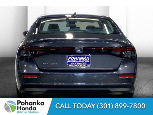 Used 2025 Honda Accord LX image 3