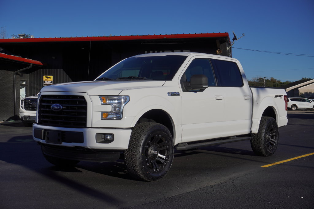 Used 2015 Ford F150 XLT w/ Equipment Group 302A Luxury AWD/4WD image 1