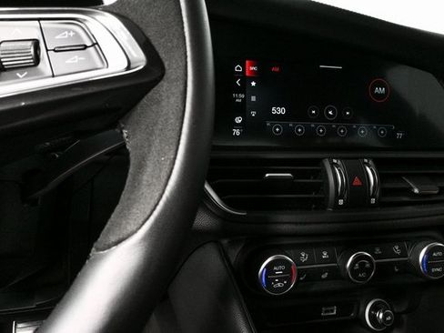 Used 2024 Alfa Romeo Giulia Quadrifoglio image 14