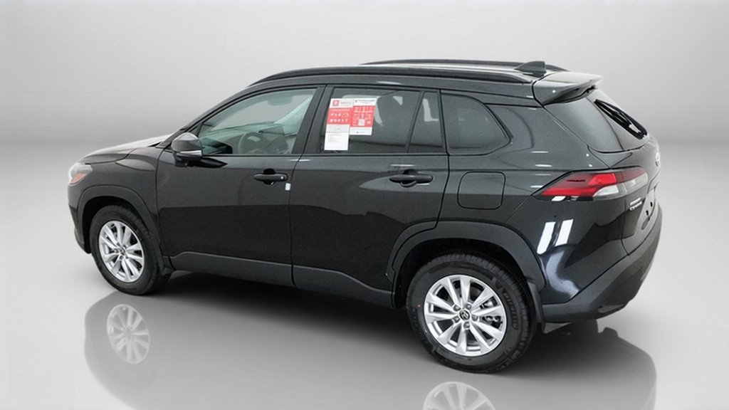 New 2026 Toyota Corolla Cross LE FWD image 29
