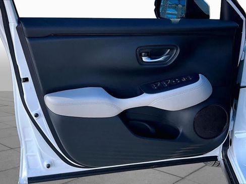 New 2027 Honda HR-V LX image 10