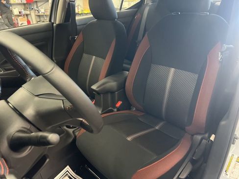 New 2025 Nissan Versa SR image 27