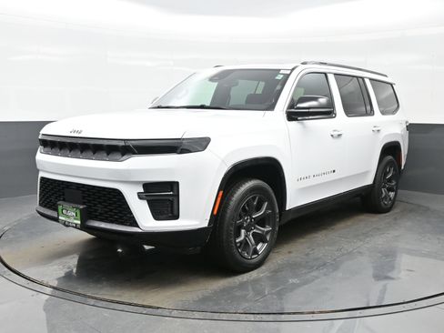 New 2026 Jeep Grand Wagoneer Limited image 2