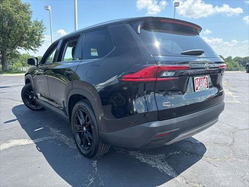 Certified 2024 Toyota Grand Highlander AWD image 6