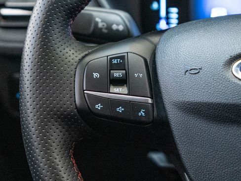 Used 2023 Ford Escape ST-Line Select image 18