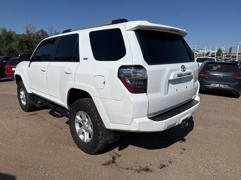 Used 2021 Toyota 4Runner SR5 Premium w/ Moonroof Package AWD/4WD image 3