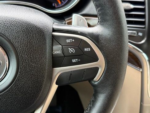 Used 2015 Jeep Grand Cherokee Limited image 34