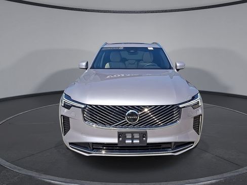 Certified 2026 Volvo XC90 B6 Plus AWD/4WD image 35