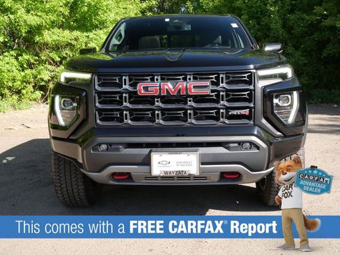 Used 2024 GMC Canyon AT4 w/ Canyon Safety Plus Package AWD/4WD image 2