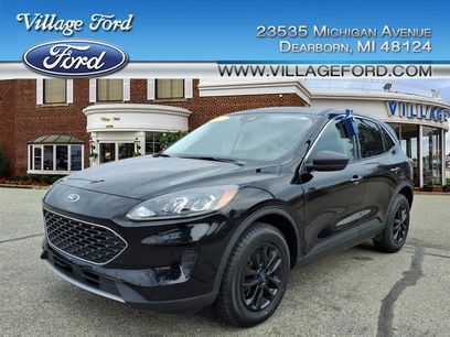 Certified 2022 Ford Escape SE w/ Cold Weather Package