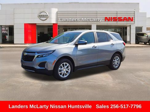 Used 2024 Chevrolet Equinox LT AWD/4WD image 9