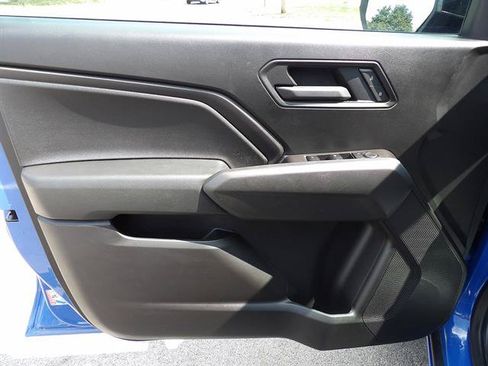 Used 2026 Chevrolet Colorado Trail Boss AWD/4WD image 25