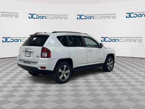 Used 2017 Jeep Compass High Altitude FWD image 8