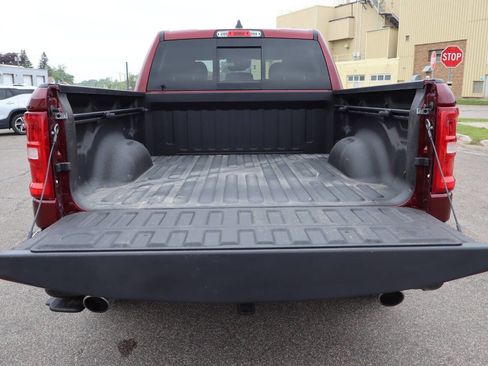 Used 2025 RAM 1500 Big Horn AWD/4WD image 11