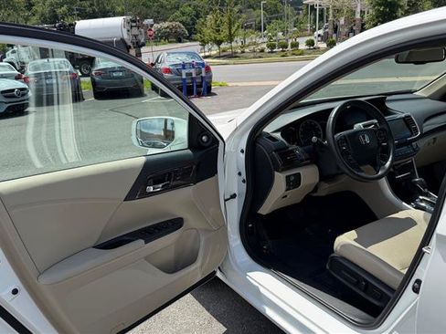 Used 2016 Honda Accord EX-L image 20