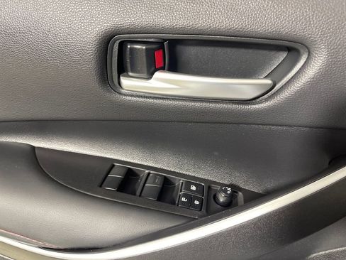 Certified 2025 Toyota Corolla SE w/ Convenience Package image 16