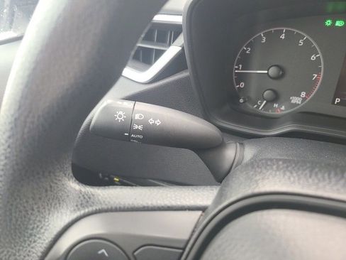 Used 2024 Toyota Corolla LE image 22
