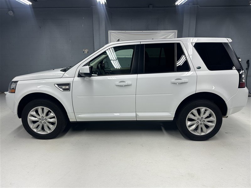 Used 2013 Land Rover LR2 HSE AWD/4WD image 5