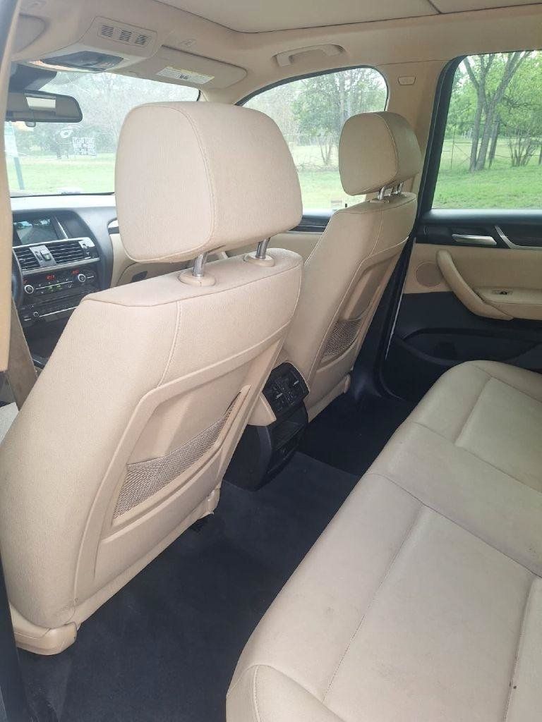Used 2017 BMW X3 xDrive28i AWD/4WD image 4