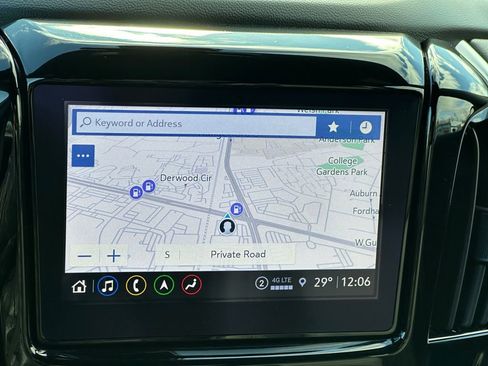 Used 2023 Chevrolet Traverse LT w/ LT Premium Package image 15