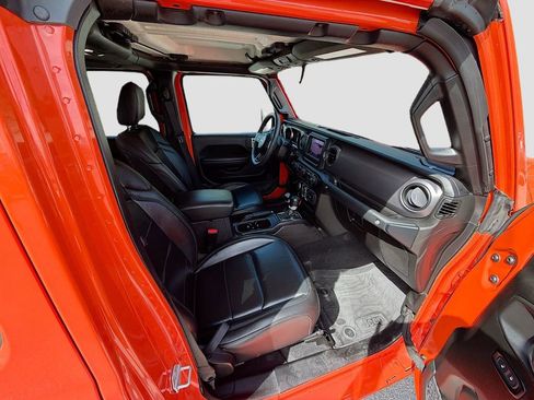 Used 2023 Jeep Gladiator Willys image 29