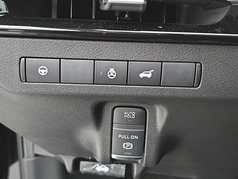 Certified 2025 Nissan Murano SL w/ Cargo Package image 26