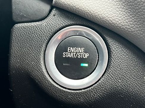 Used 2024 Chevrolet Equinox LT image 26