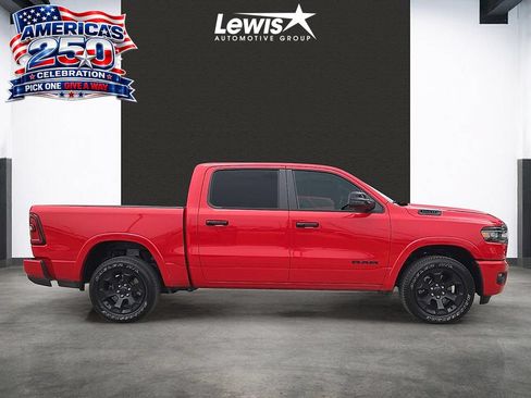 Used 2025 RAM 1500 Big Horn AWD/4WD image 5
