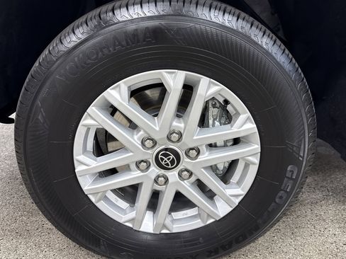 Used 2024 Toyota Tundra SR5 image 2