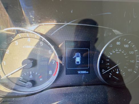 Used 2018 Hyundai Elantra SEL image 5