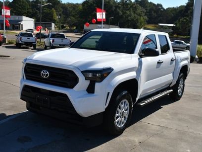 Used 2025 Toyota Tacoma SR
