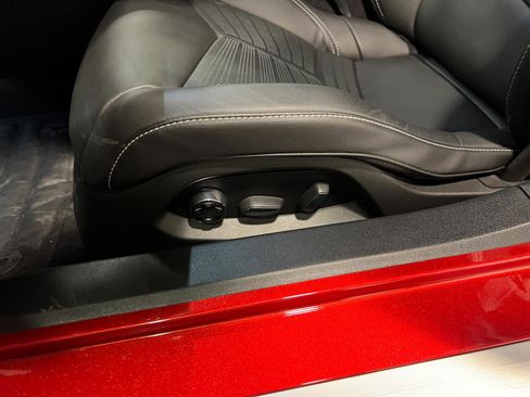 Used 2023 Chevrolet Corvette Z06 w/ Z07 Performance Package image 24