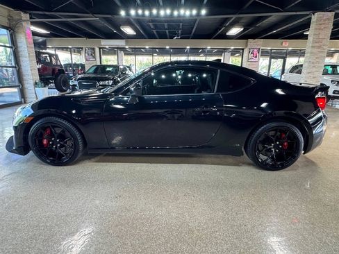 Used 2020 Subaru BRZ Limited w/ Performance Package RWD image 4