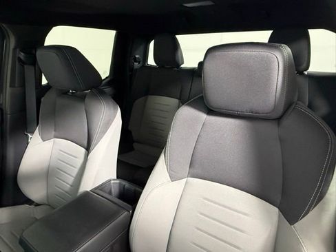 Used 2024 Toyota Tacoma TRD Sport image 38